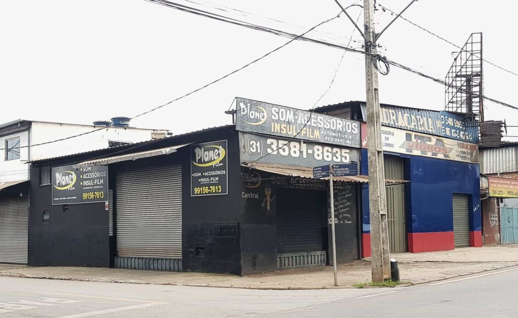 Vista externa da Planet Film na Av. Toronto, no Jardim Canadá